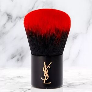 Yves Saint Laurent Kabuki brush